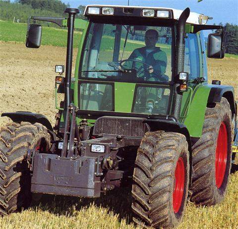 Avis 395 GHA Porte Outils de la marque Fendt - Tracteurs agricoles