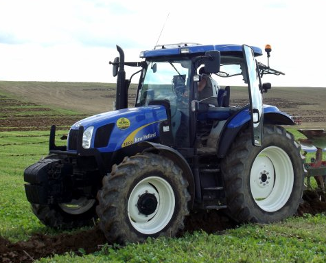 Photo du Tracteurs agricoles T6020 Plus / Elite