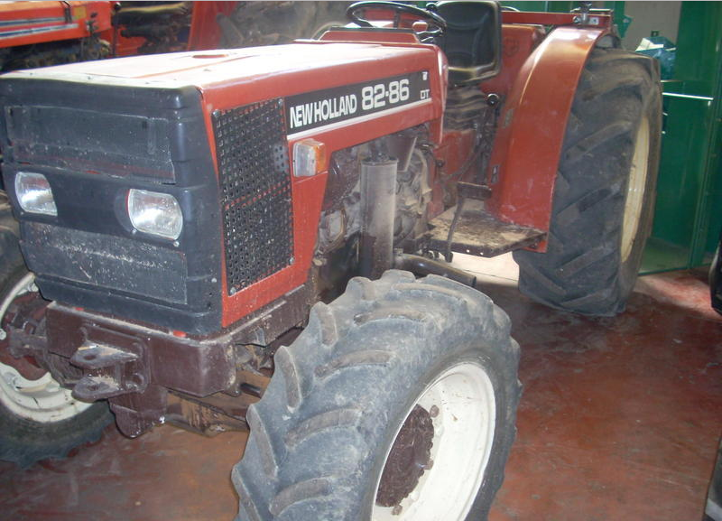Photo du Autres tracteurs 82-86 LT