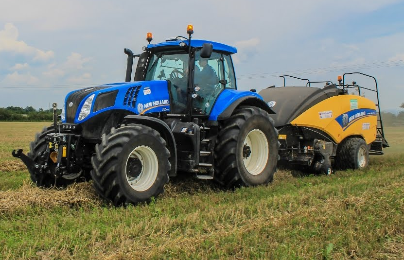 Photo du Tracteurs agricoles T8.300 UltraCommand