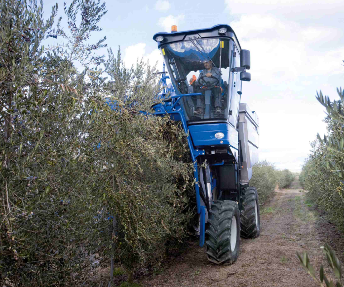 Photo du Tracteurs agricoles 9090X (Olive 2 Bennes)