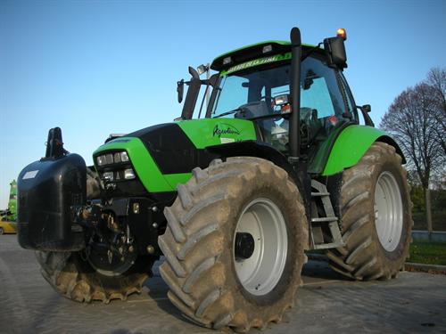 Photo du Tracteurs agricoles Agrotron 165.7
