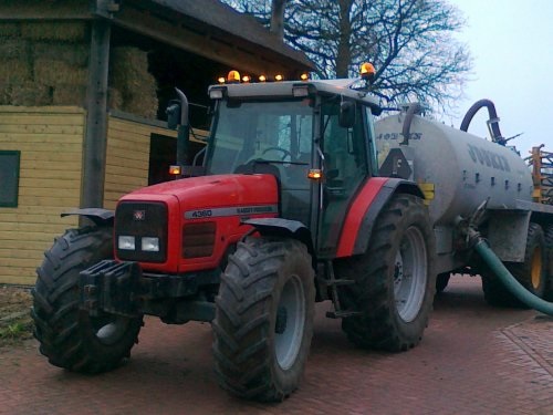 Photo du Tracteurs agricoles MF 4360 Luxe