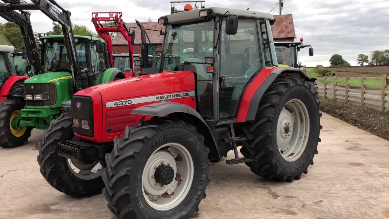 Photo du Tracteurs agricoles MF 4370 Luxe
