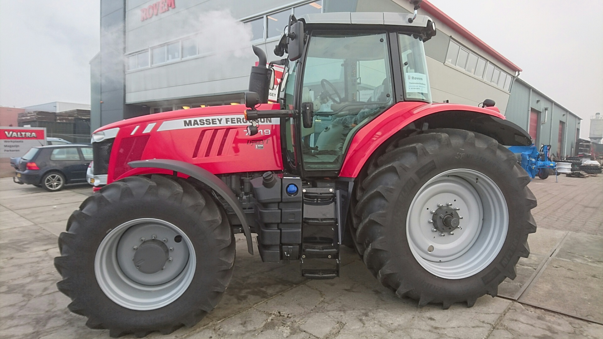 Photo du Tracteurs agricoles MF 7719 VT Efficient