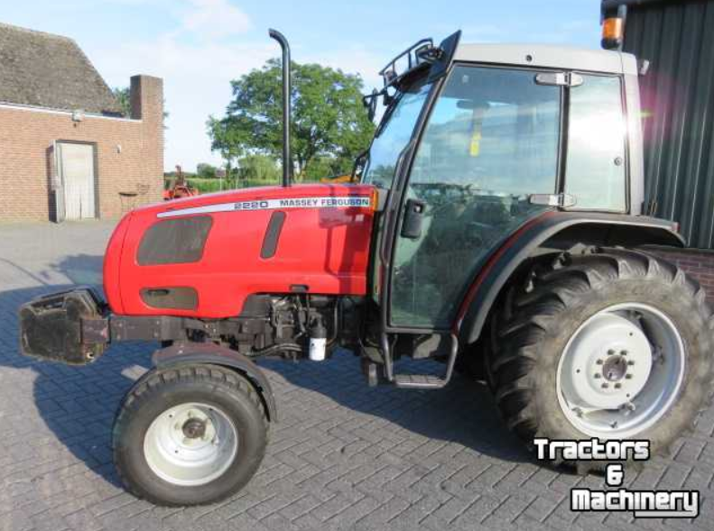 Photo du Tracteurs agricoles MF 2220 Standard Arceau