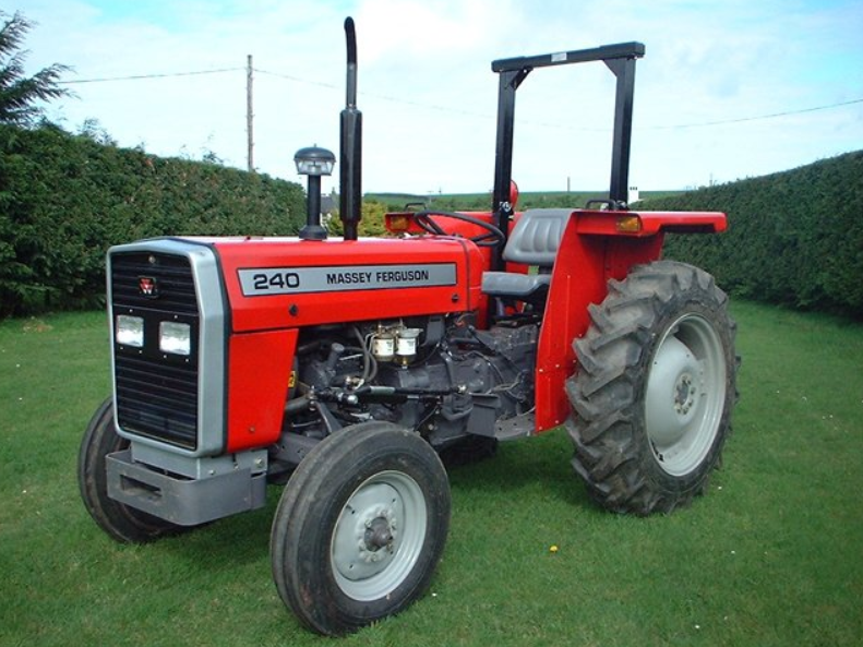 Photo du Tracteurs agricoles MF 240 Arceau