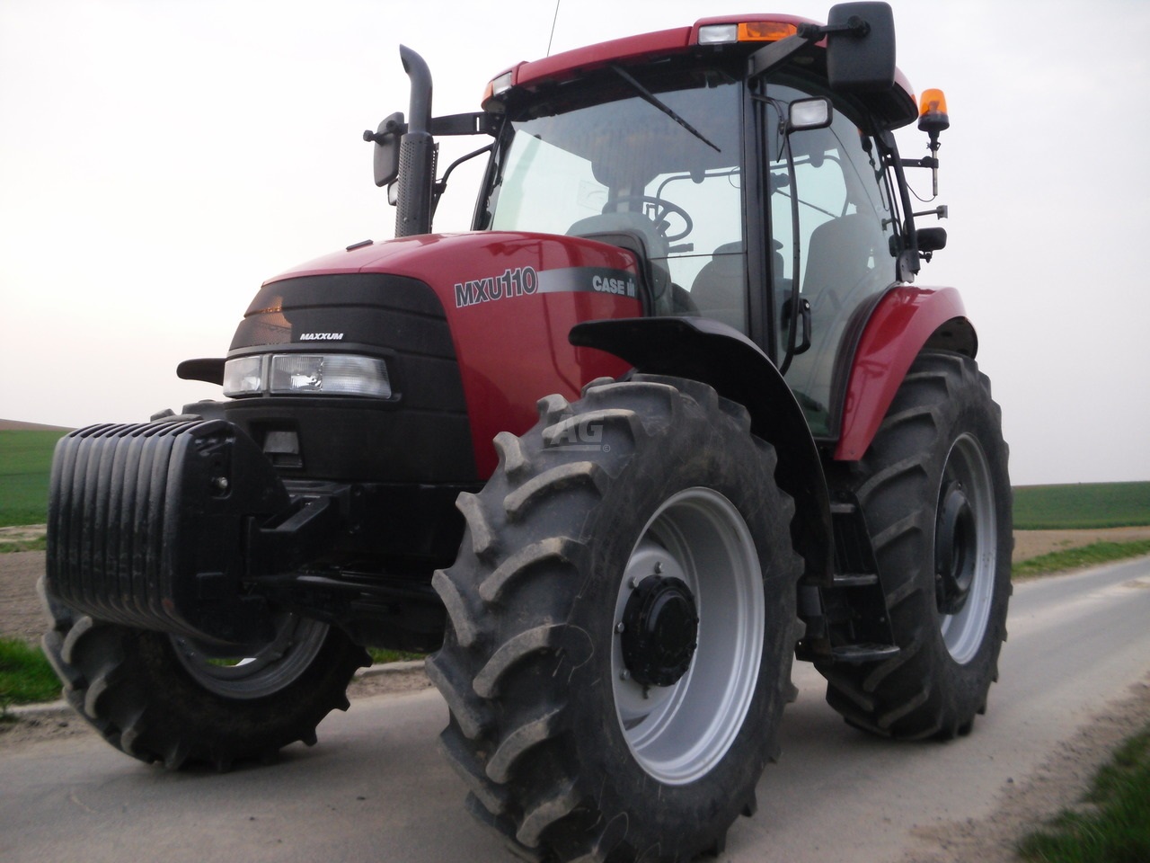 Photo du Tracteurs agricoles MXU 110