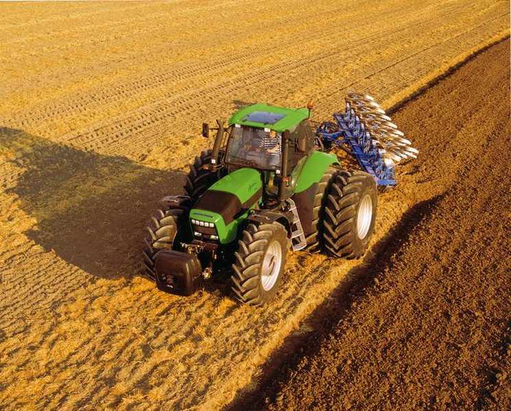 Photo du Tracteurs agricoles Agrotron 265