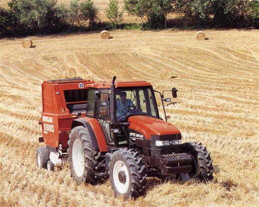 Photo du Tracteurs agricoles M115 / 8260