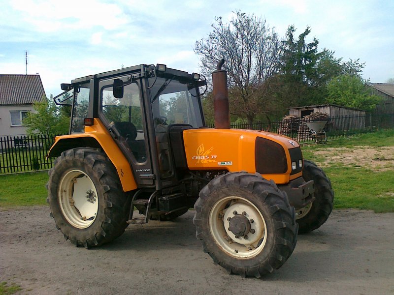 Photo du Tracteurs agricoles Céres 75
