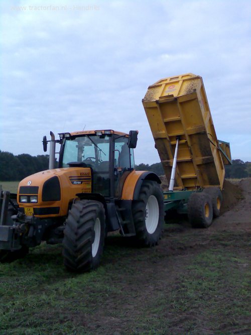 Photo du Tracteurs agricoles Ares 725 RZ