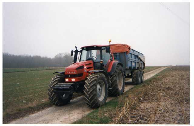 Photo du Tracteurs agricoles Rubin 180