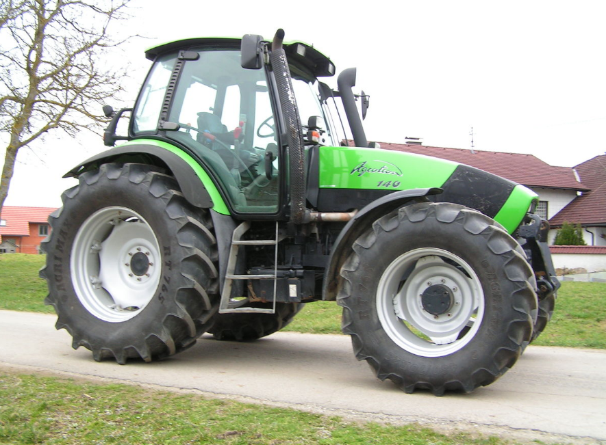 Photo du Tracteurs agricoles Agrotron 140