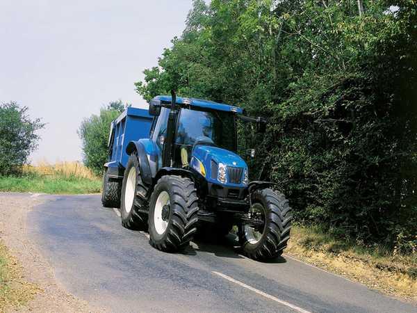 Photo du Tracteurs agricoles T6040 Elite