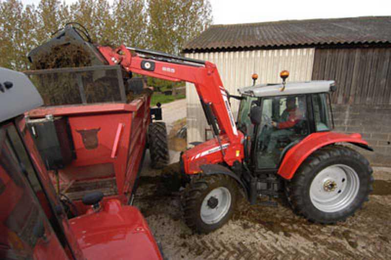 Photo du Tracteurs agricoles MF 6445
