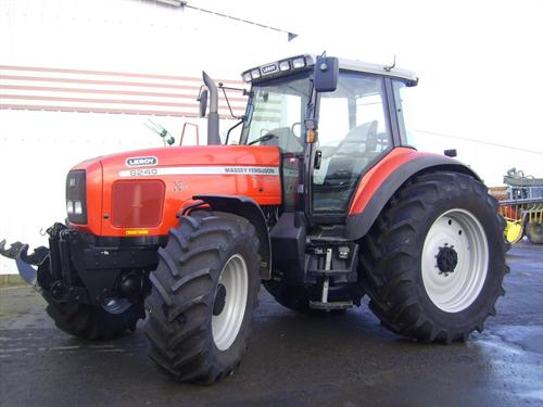 Photo du Tracteurs agricoles MF 8240