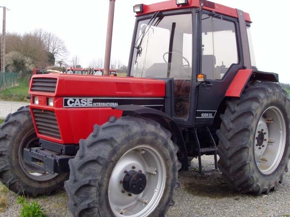 Photo du Tracteurs agricoles 1056 XL