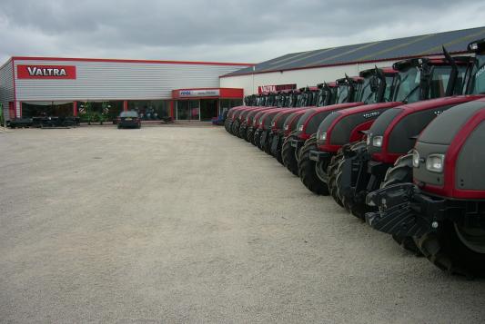 Photo du Vente de matériels neufs Concessionnaire tracteurs Valtra