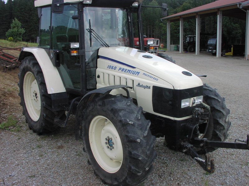 Photo du Tracteurs agricoles Premium 1060